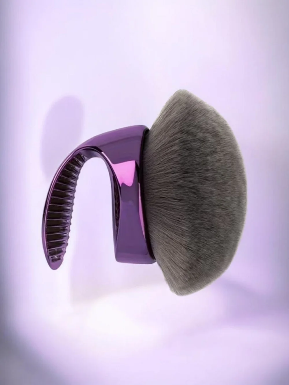 Professional Large Purple Handheld Makeup Brush with Gray Bristles